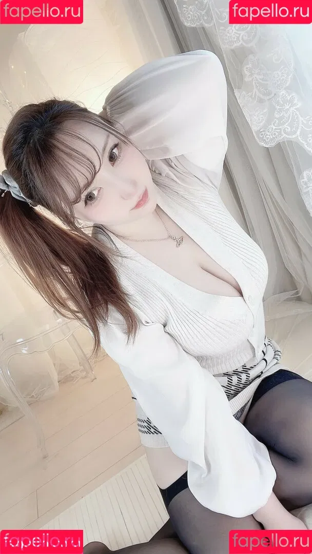 Saku / alice_mather / saku93 Onlyfans Photo Gallery 