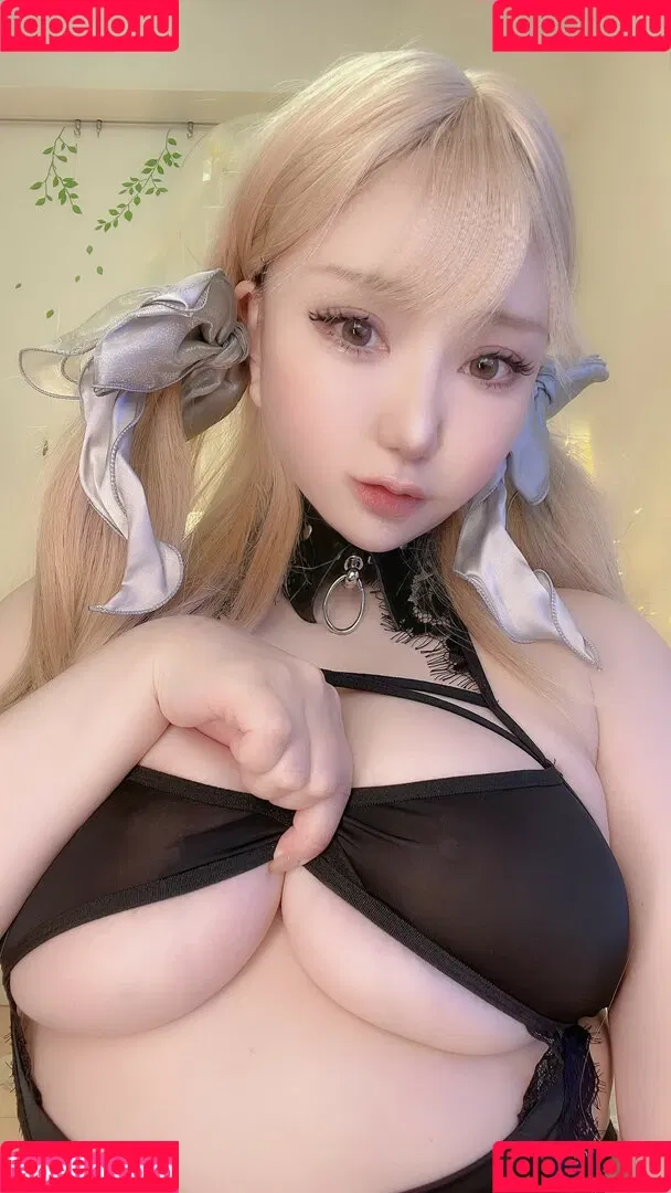 Saku / alice_mather / saku93 Onlyfans Photo Gallery 