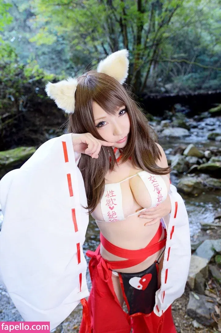 Saku / alice_mather / saku93 Onlyfans Photo Gallery 