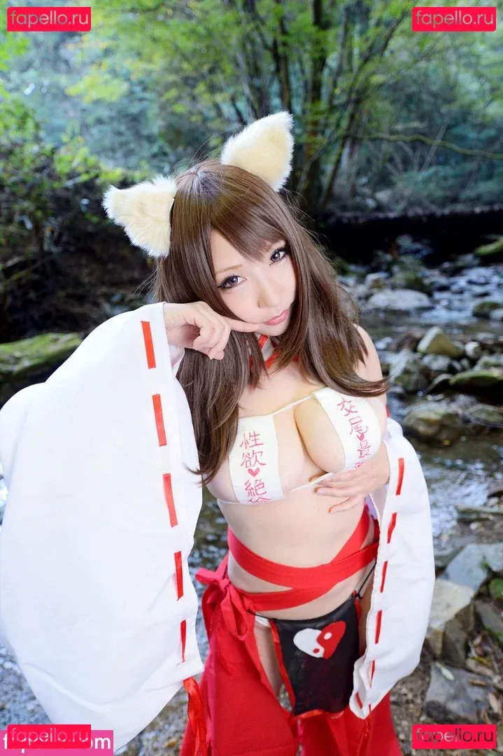 Saku / alice_mather / saku93 Onlyfans Photo Gallery 