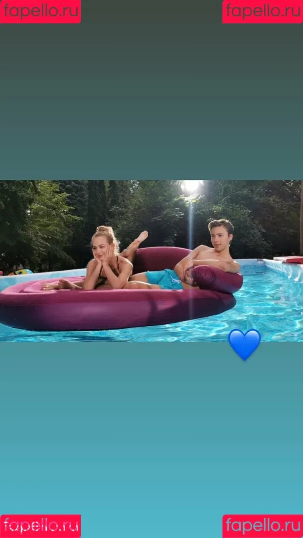 Wiktoria Gasiewska / wiktoria_gasiewska Onlyfans Photo Gallery 