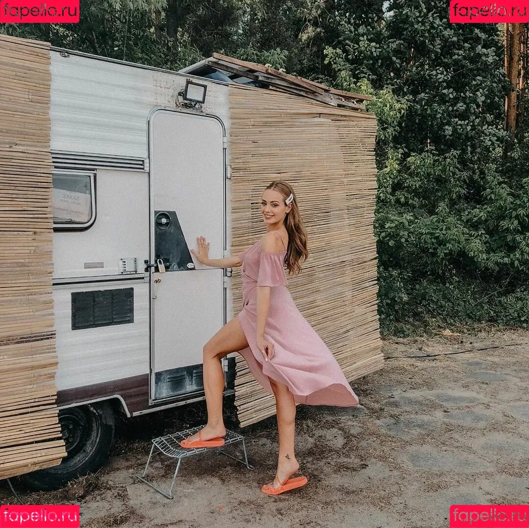 Wiktoria Gasiewska / wiktoria_gasiewska Onlyfans Photo Gallery 