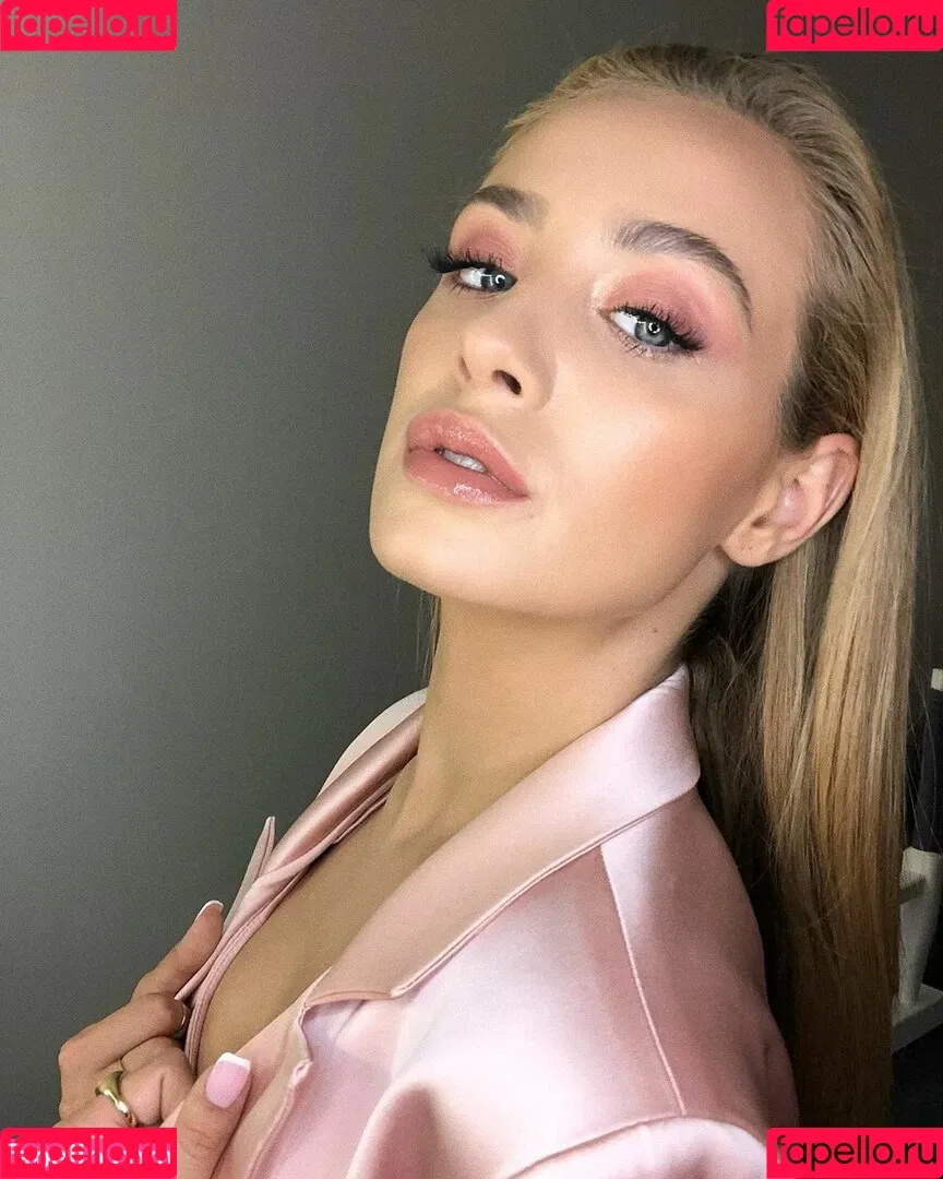 Wiktoria Gasiewska / wiktoria_gasiewska Onlyfans Photo Gallery 
