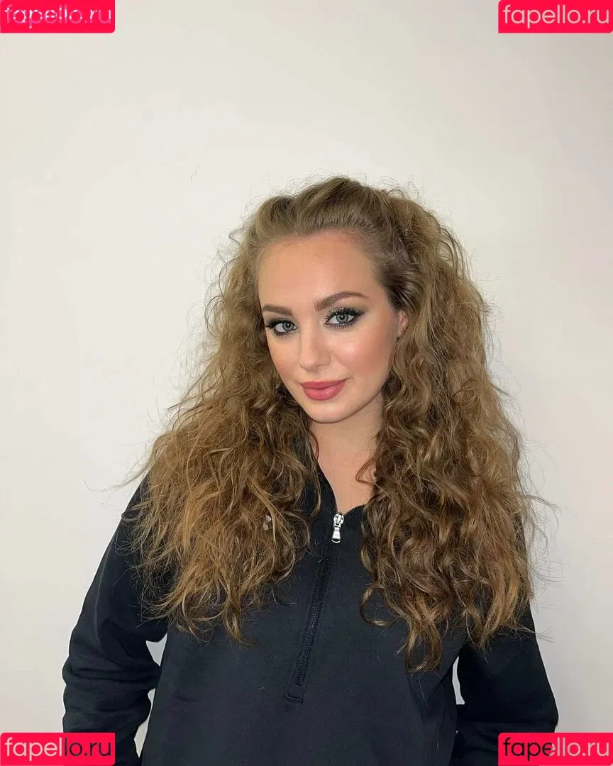 Wiktoria Gasiewska / wiktoria_gasiewska Onlyfans Photo Gallery 