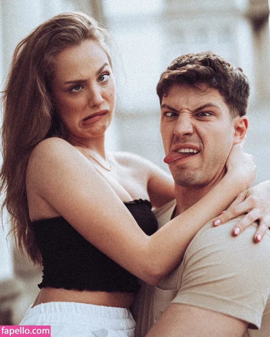 Wiktoria Gasiewska / wiktoria_gasiewska Onlyfans Photo Gallery 