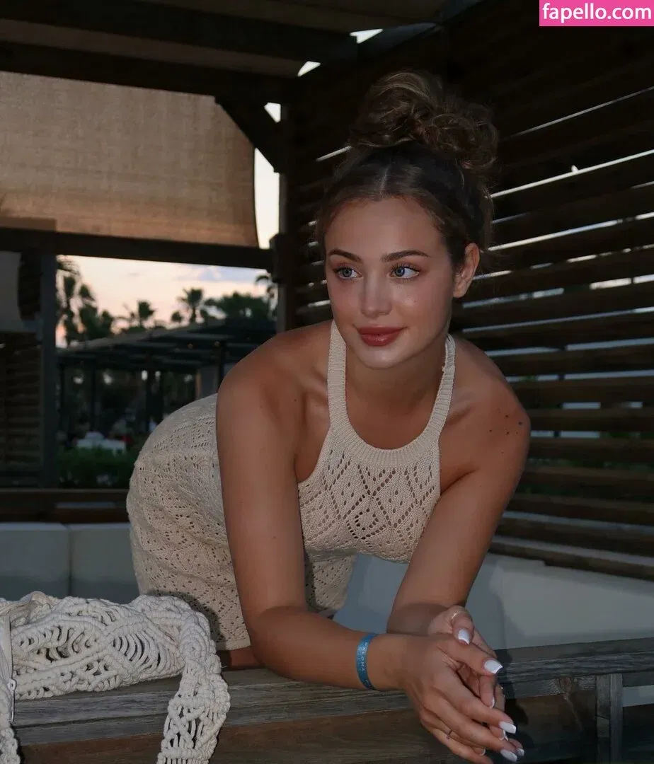 Wiktoria Gasiewska / wiktoria_gasiewska Onlyfans Photo Gallery 