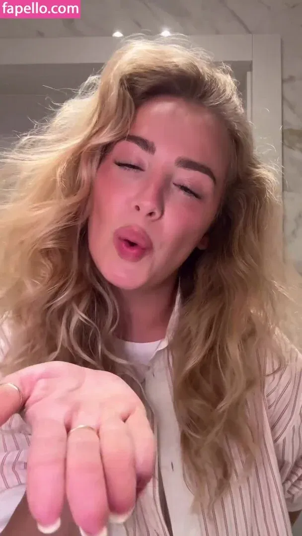 Wiktoria Gasiewska / wiktoria_gasiewska Onlyfans Photo Gallery 