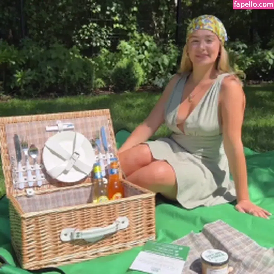 Wiktoria Gasiewska / wiktoria_gasiewska Onlyfans Photo Gallery 