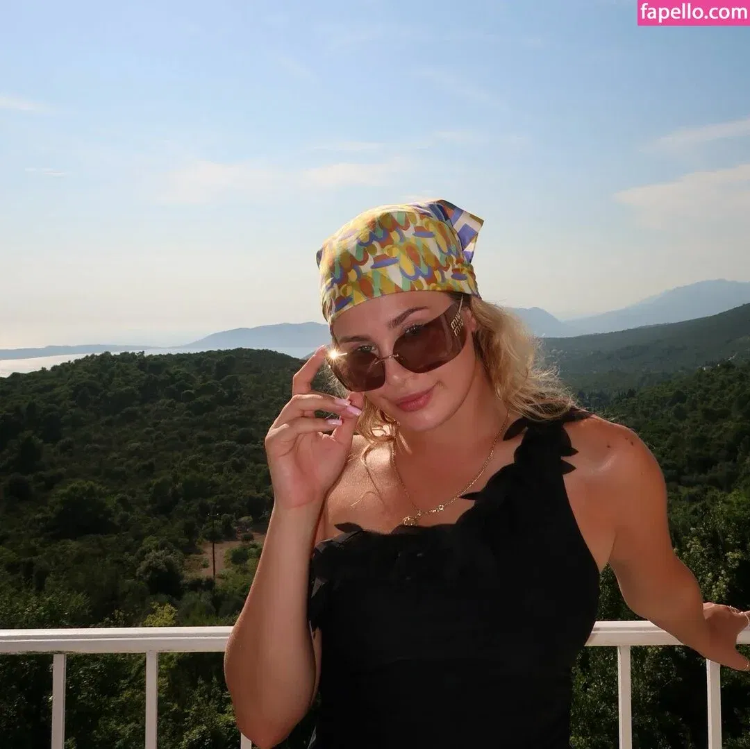 Wiktoria Gasiewska / wiktoria_gasiewska Onlyfans Photo Gallery 