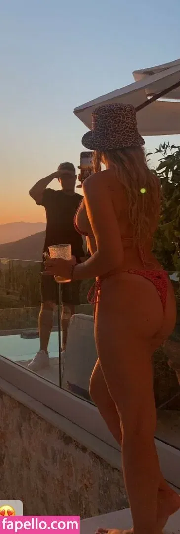 Wiktoria Gasiewska / wiktoria_gasiewska Onlyfans Photo Gallery 