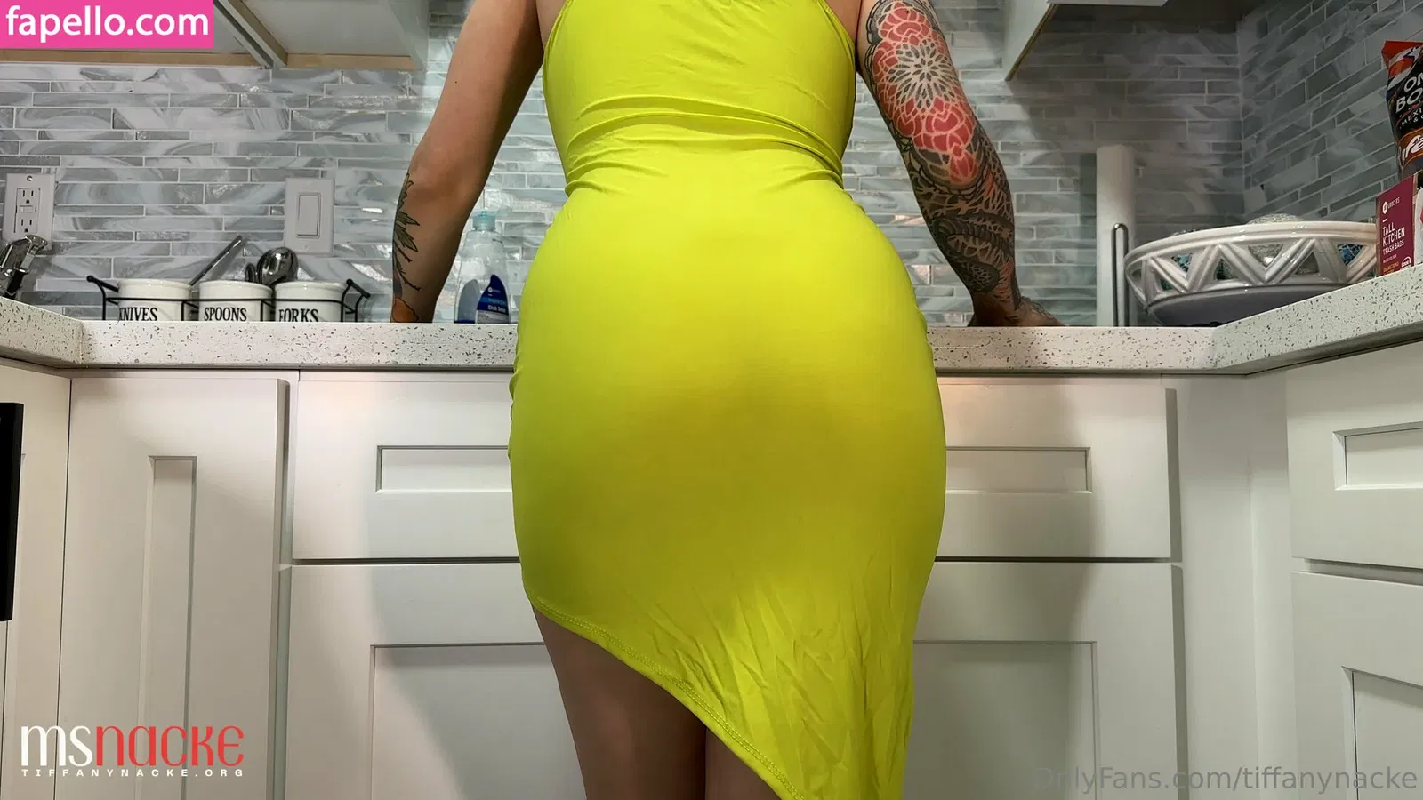 yesmsnacke Onlyfans Photo Gallery 