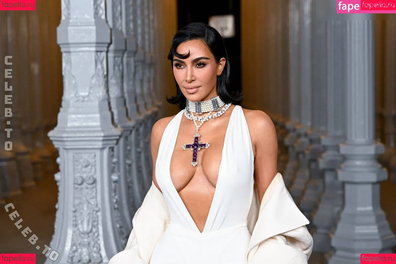 Kim Kardashian / kimkadarshian / kimkardashian Onlyfans Photo Gallery 