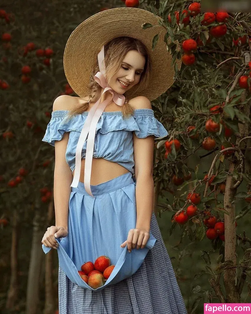 KinkySophiee / kinky_sophiee Onlyfans Photo Gallery 