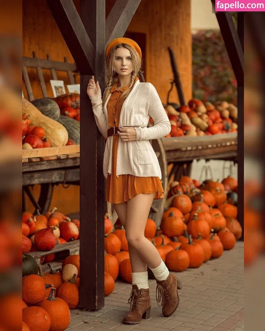 KinkySophiee / kinky_sophiee Onlyfans Photo Gallery 