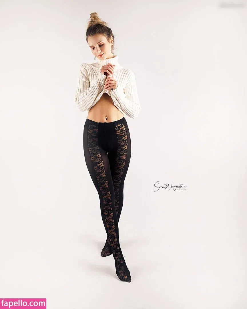 KinkySophiee / kinky_sophiee Onlyfans Photo Gallery 