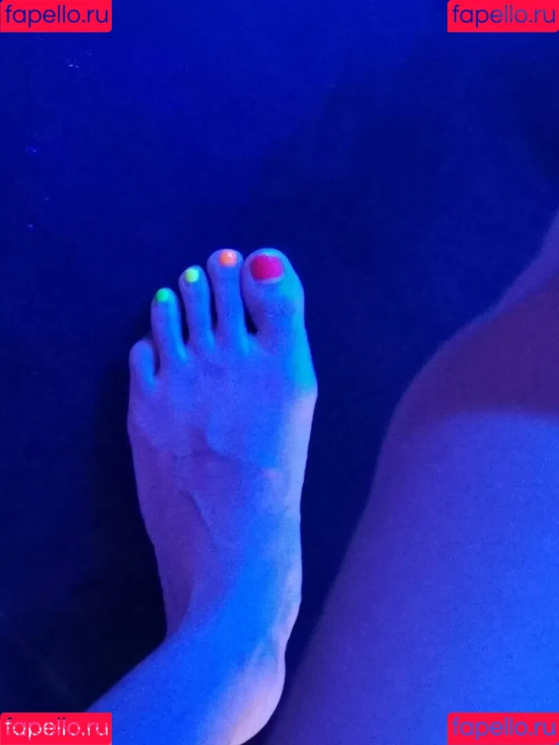bootyfoxy / littlesidii Onlyfans Photo Gallery 
