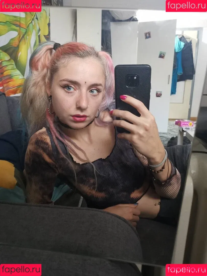 bootyfoxy / littlesidii Onlyfans Photo Gallery 