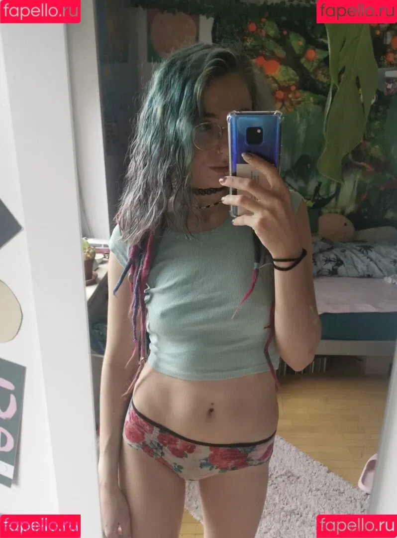 bootyfoxy / littlesidii Onlyfans Photo Gallery 