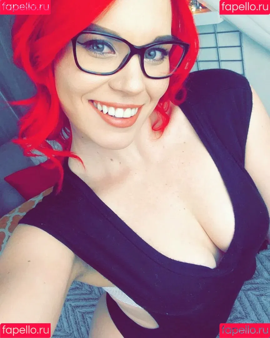 ScarlettFoxPlay / scarletfoxplay Onlyfans Photo Gallery 