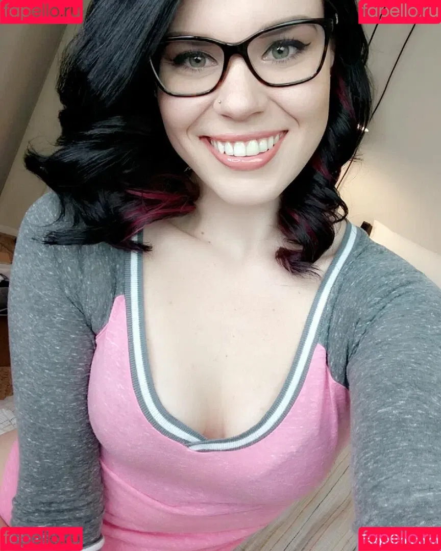 ScarlettFoxPlay / scarletfoxplay Onlyfans Photo Gallery 