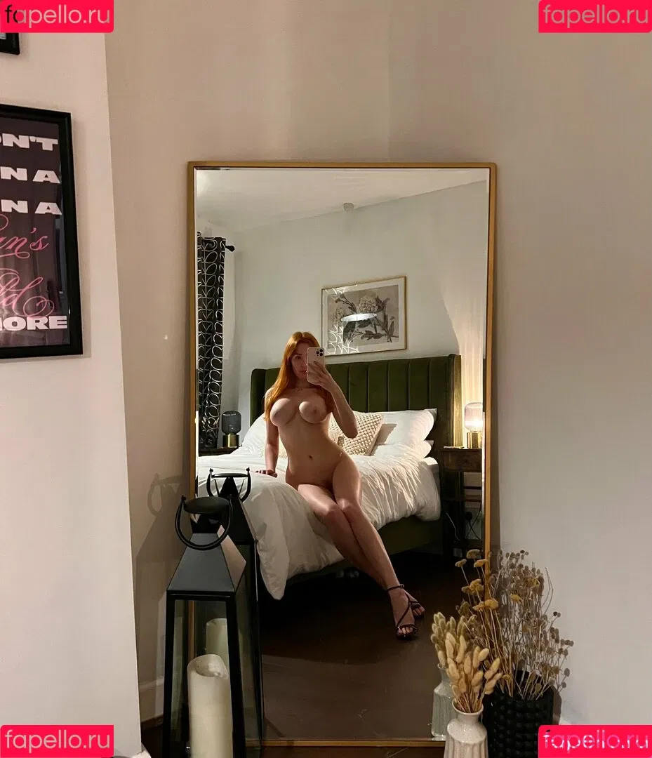 Scarlett Jones / https: / scarlettjones00 / scarlettjonesuk / scarletttjonesofficial Onlyfans Photo Gallery 