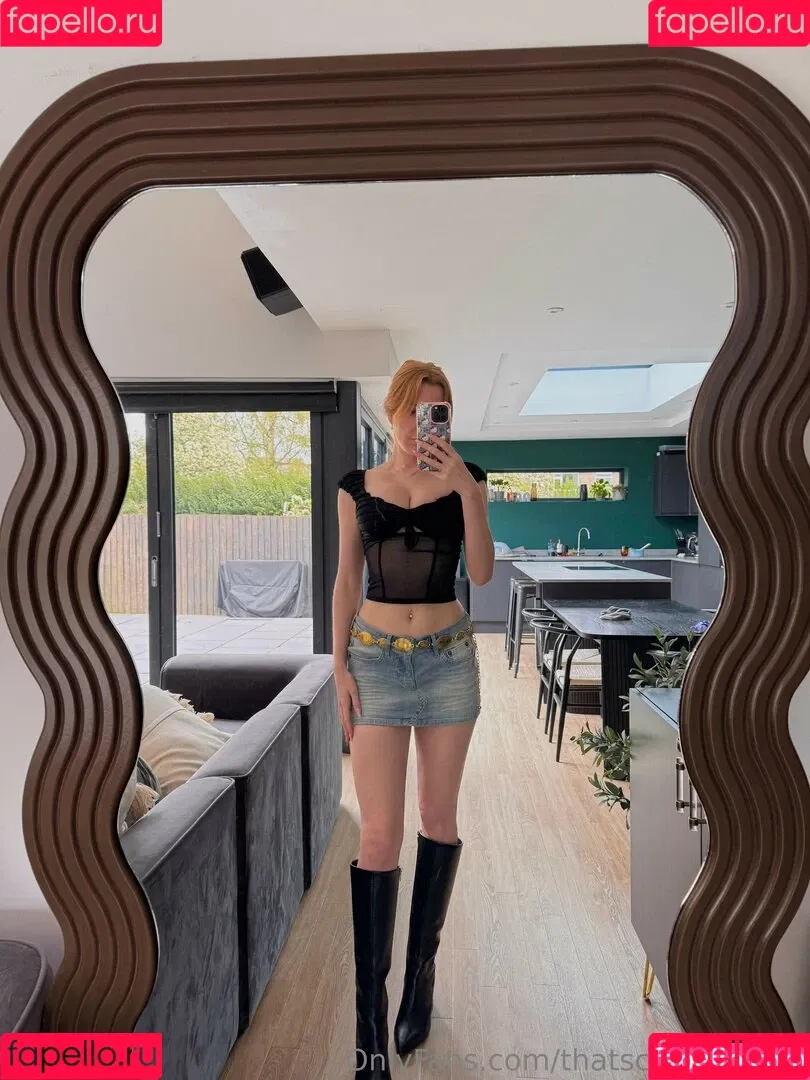 Scarlett Jones / https: / scarlettjones00 / scarlettjonesuk / scarletttjonesofficial Onlyfans Photo Gallery 