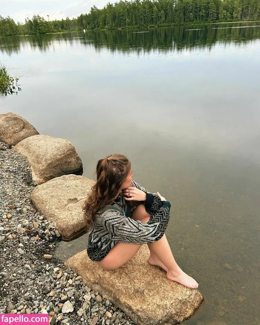 xmadelineo Onlyfans Photo Gallery 