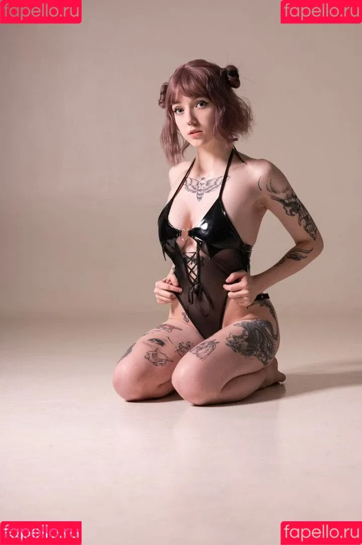 aliceeee_watson / elles / ellesclub / elleslove / oils.elleslove Onlyfans Photo Gallery 
