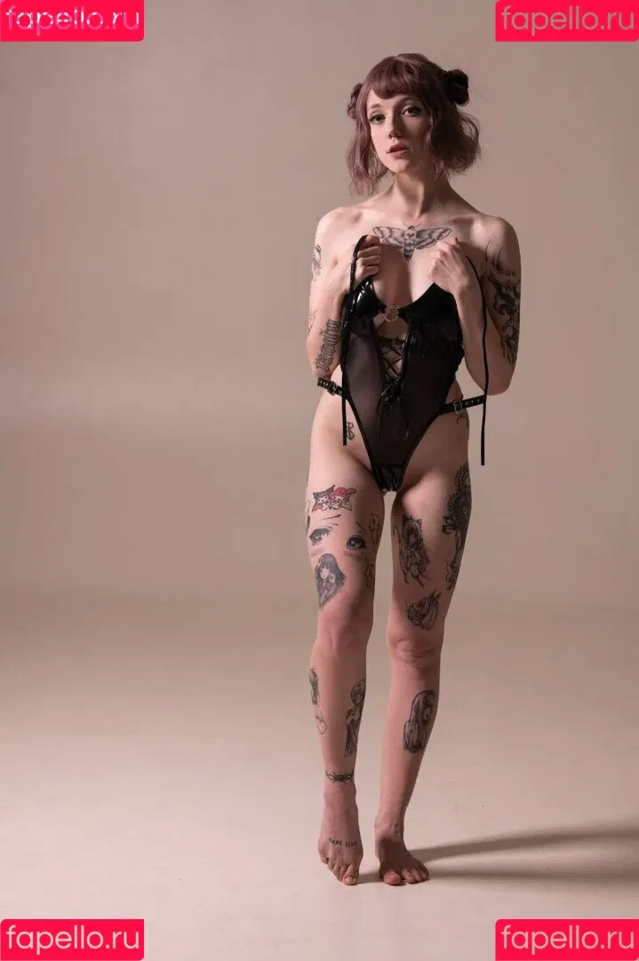 aliceeee_watson / elles / ellesclub / elleslove / oils.elleslove Onlyfans Photo Gallery 
