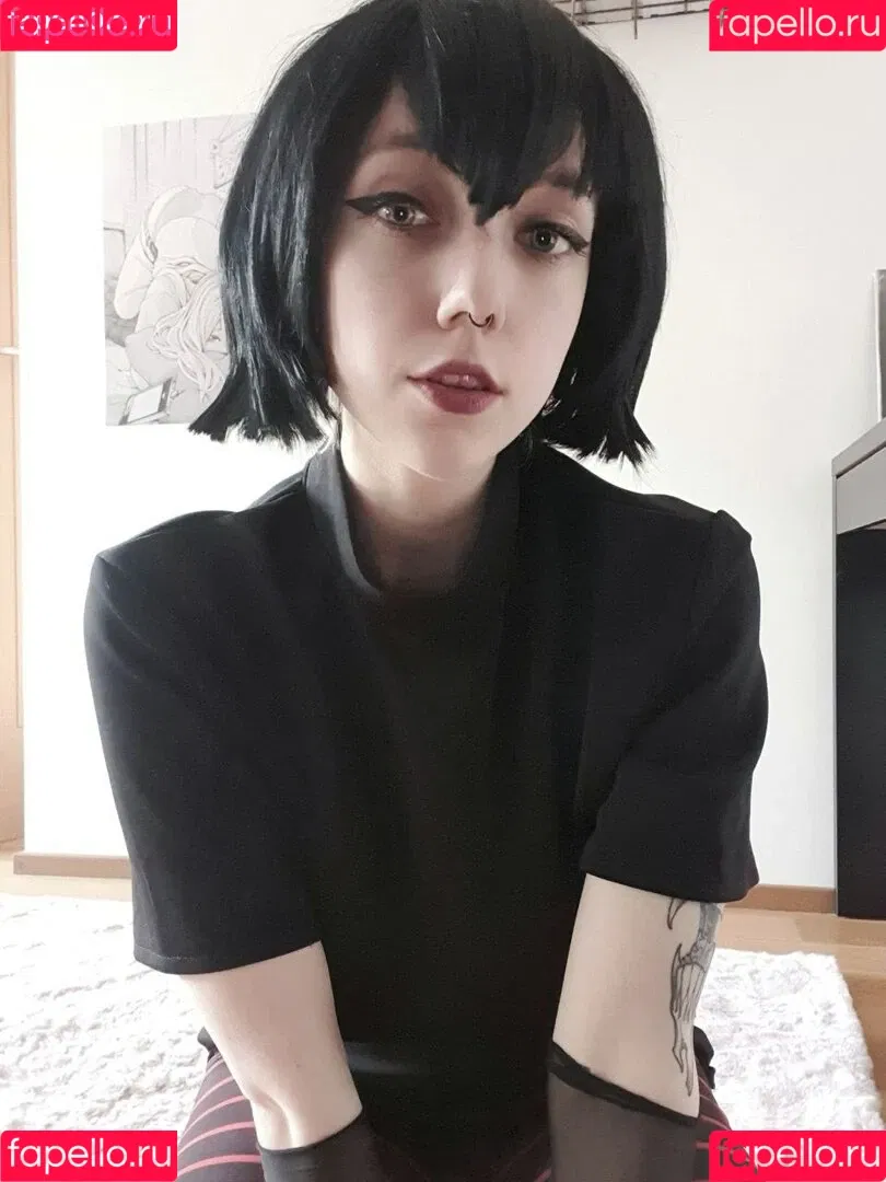 aliceeee_watson / elles / ellesclub / elleslove / oils.elleslove Onlyfans Photo Gallery 