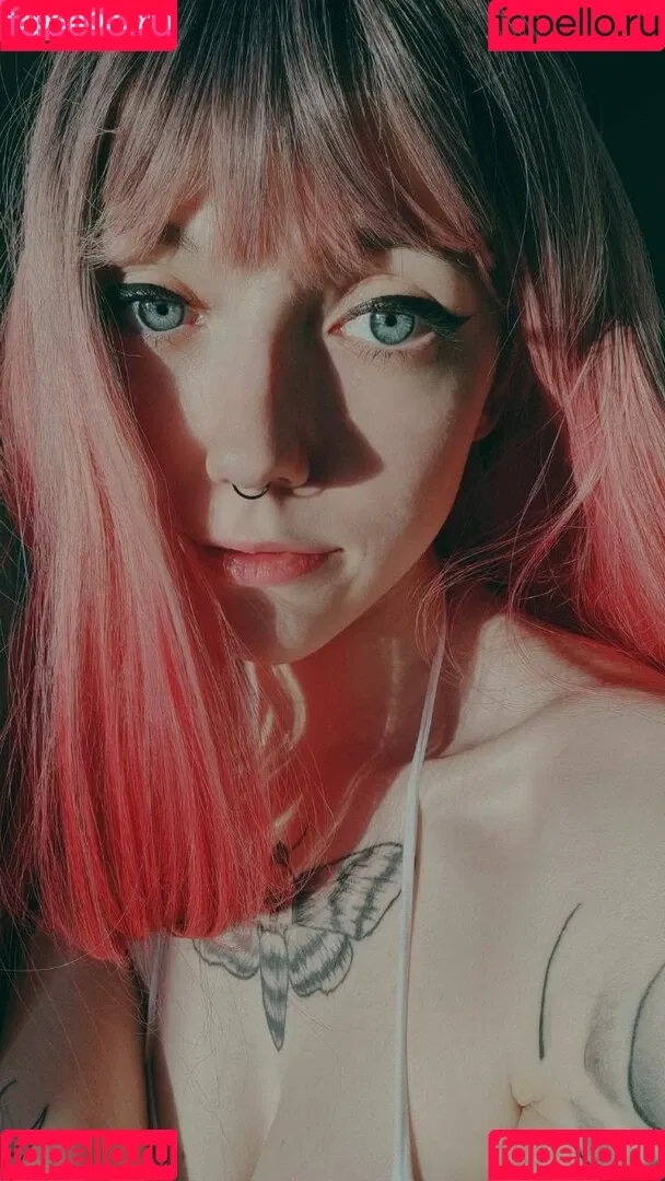 aliceeee_watson / elles / ellesclub / elleslove / oils.elleslove Onlyfans Photo Gallery 