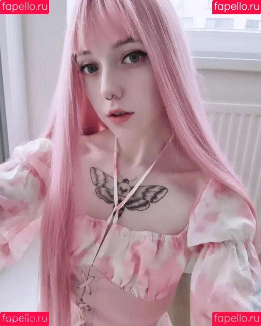 aliceeee_watson / elles / ellesclub / elleslove / oils.elleslove Onlyfans Photo Gallery 