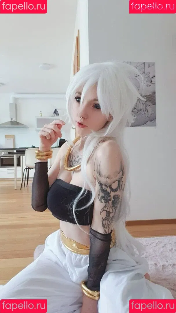 aliceeee_watson / elles / ellesclub / elleslove / oils.elleslove Onlyfans Photo Gallery 