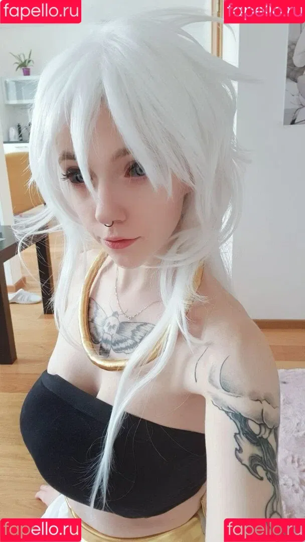 aliceeee_watson / elles / ellesclub / elleslove / oils.elleslove Onlyfans Photo Gallery 