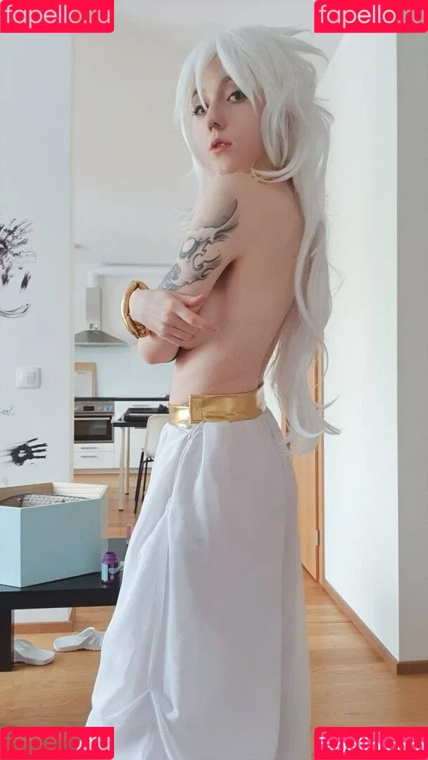aliceeee_watson / elles / ellesclub / elleslove / oils.elleslove Onlyfans Photo Gallery 