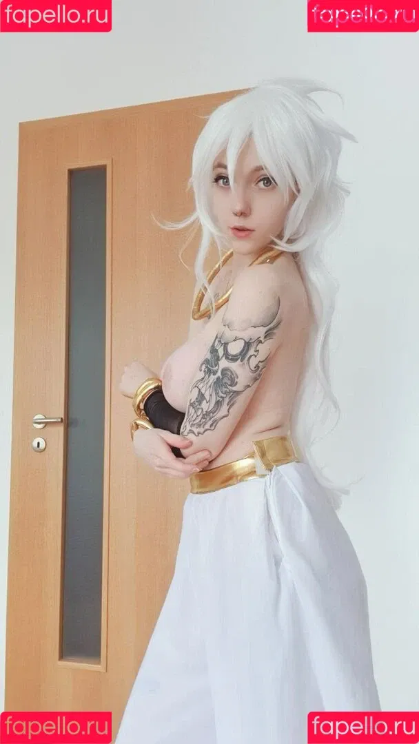 aliceeee_watson / elles / ellesclub / elleslove / oils.elleslove Onlyfans Photo Gallery 
