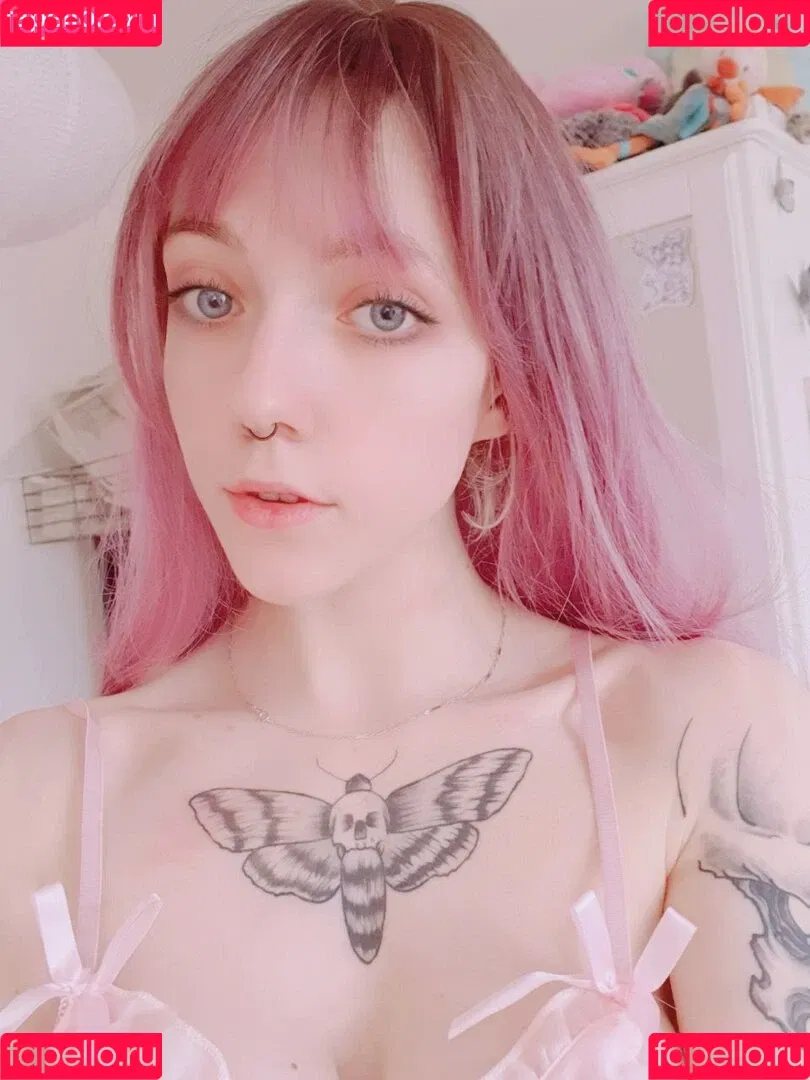 aliceeee_watson / elles / ellesclub / elleslove / oils.elleslove Onlyfans Photo Gallery 
