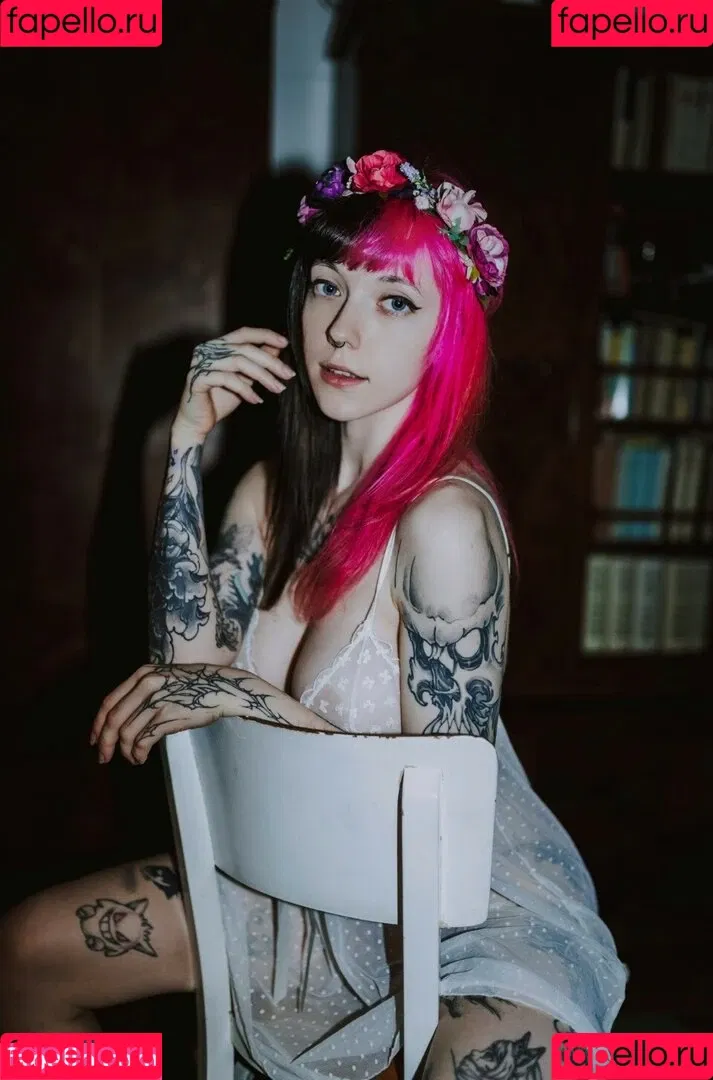 aliceeee_watson / elles / ellesclub / elleslove / oils.elleslove Onlyfans Photo Gallery 