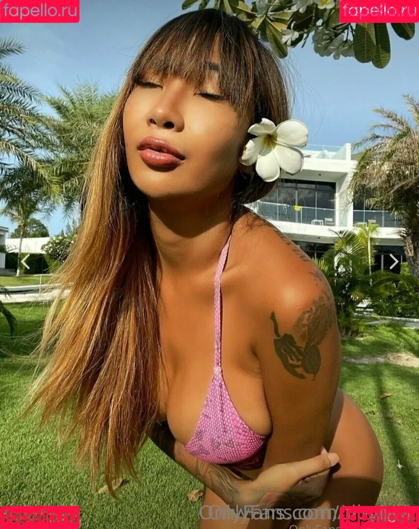 ploybkk / ploybkk.shop Onlyfans Photo Gallery 