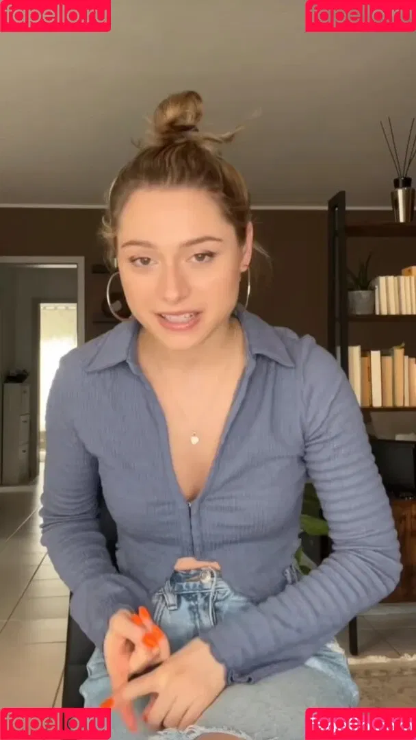 Alina Khani / alinakhani / lifewithaliina Onlyfans Photo Gallery 