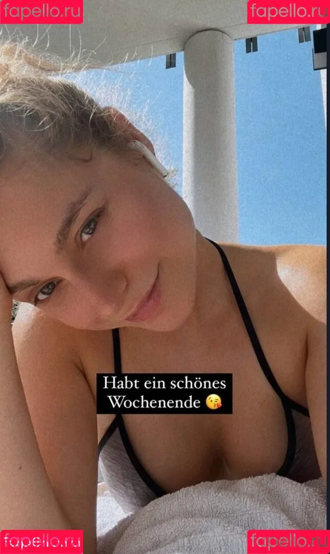 Alina Khani / alinakhani / lifewithaliina Onlyfans Photo Gallery 