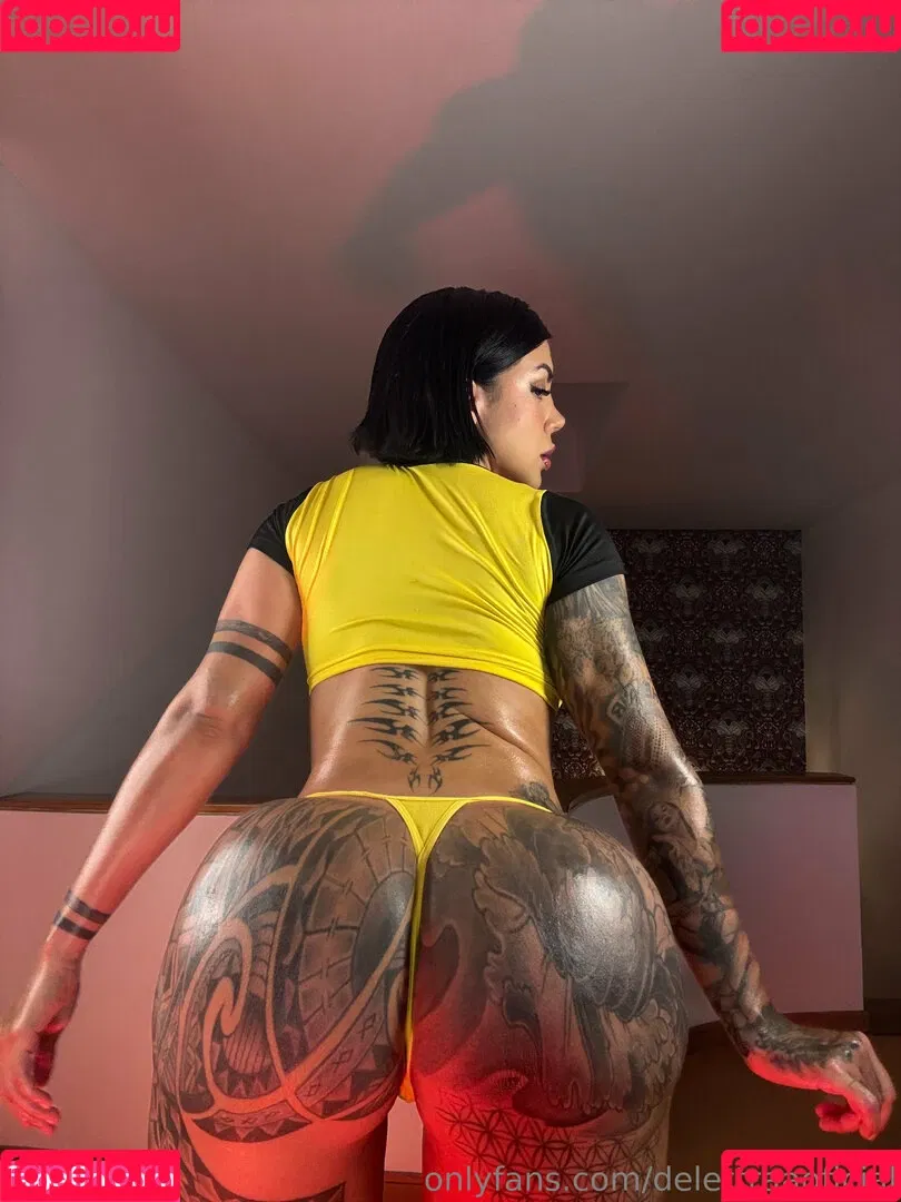DelettraaOficial Onlyfans Photo Gallery 