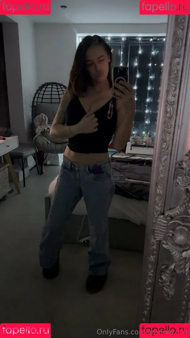 leannecrow / leannecrow_4 Onlyfans Photo Gallery 