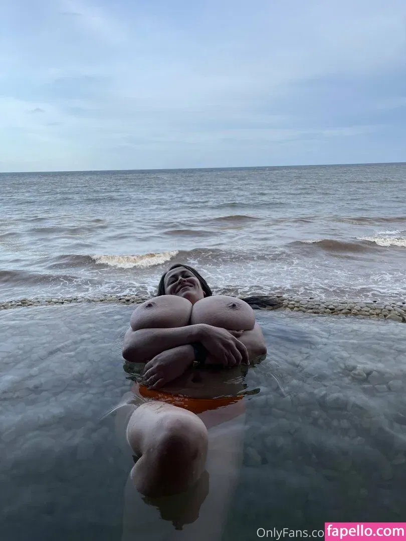 leannecrow / leannecrow_4 Onlyfans Photo Gallery 