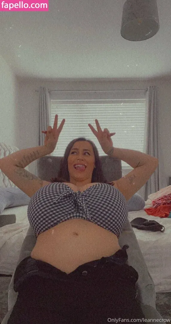 leannecrow / leannecrow_4 Onlyfans Photo Gallery 