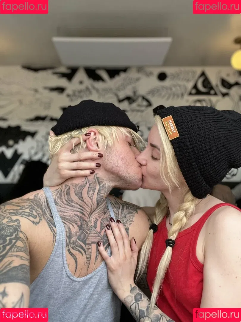 Lola Fae / LolaFaeXXX / dominalolafae Onlyfans Photo Gallery 