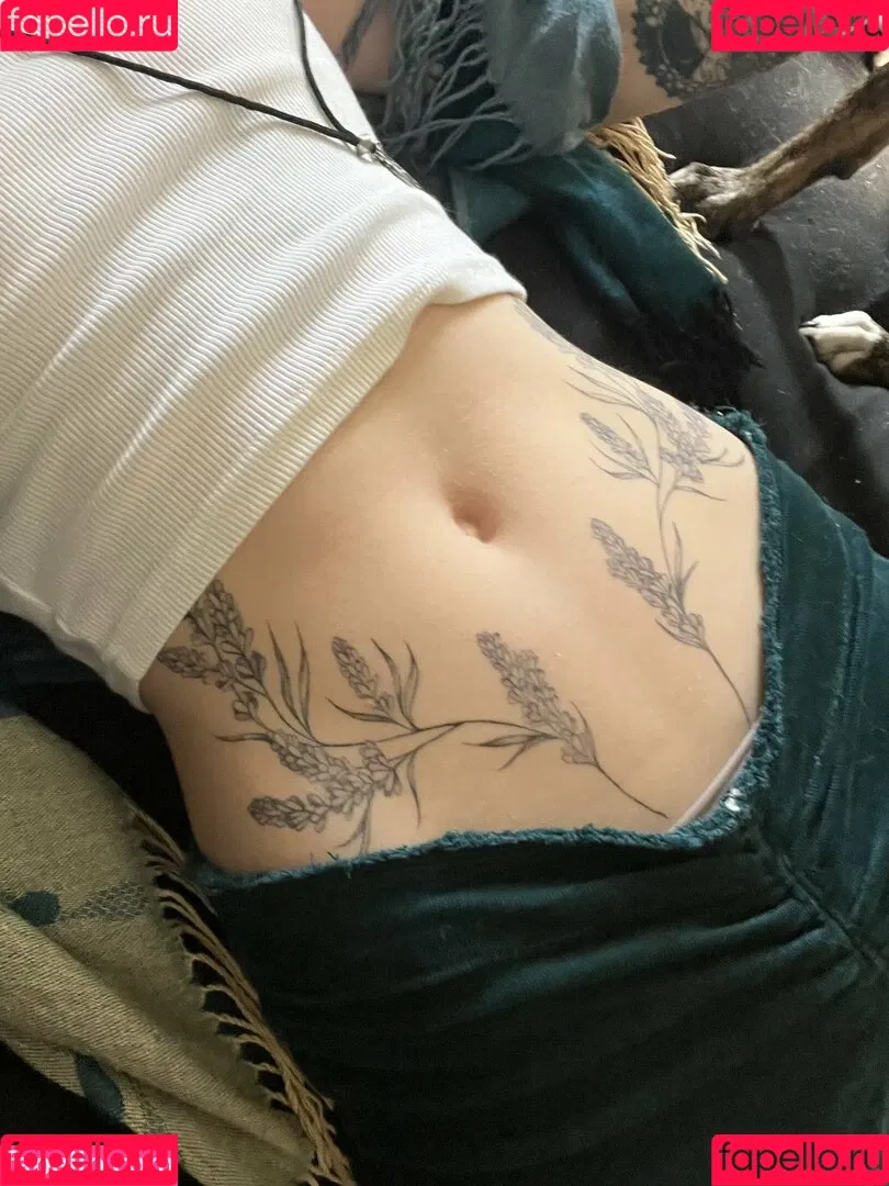 Lola Fae / LolaFaeXXX / dominalolafae Onlyfans Photo Gallery 