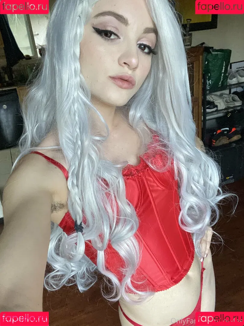 Lola Fae / LolaFaeXXX / dominalolafae Onlyfans Photo Gallery 
