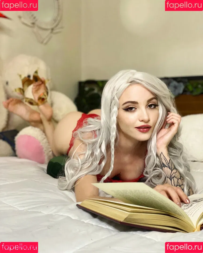Lola Fae / LolaFaeXXX / dominalolafae Onlyfans Photo Gallery 