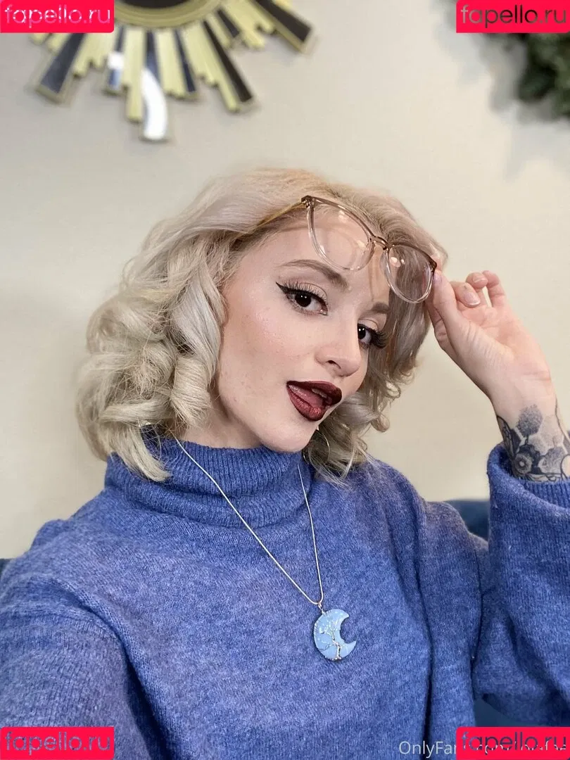 Lola Fae / LolaFaeXXX / dominalolafae Onlyfans Photo Gallery 